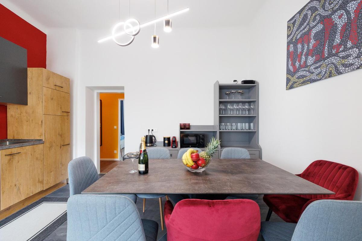 New Shalalaliving Spacious For Family & Friends Wien